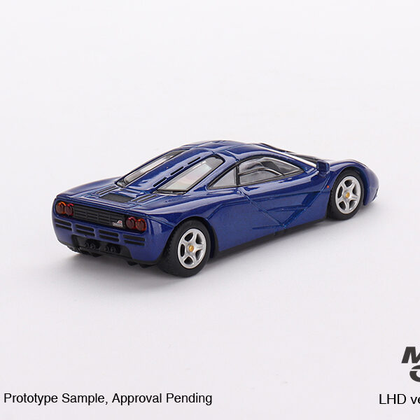Mini GT 1/64 McLaren F1 Cobalt Blue MGT00629 - Görsel 4