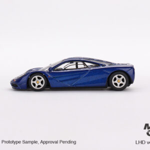 Mini GT 1/64 McLaren F1 Cobalt Blue MGT00629 - Görsel 3