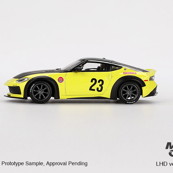 Mini GT 1/64 Nissan Z LB★NATION WORKS Ikazuchi Yellow MGT00826 - Görsel 3