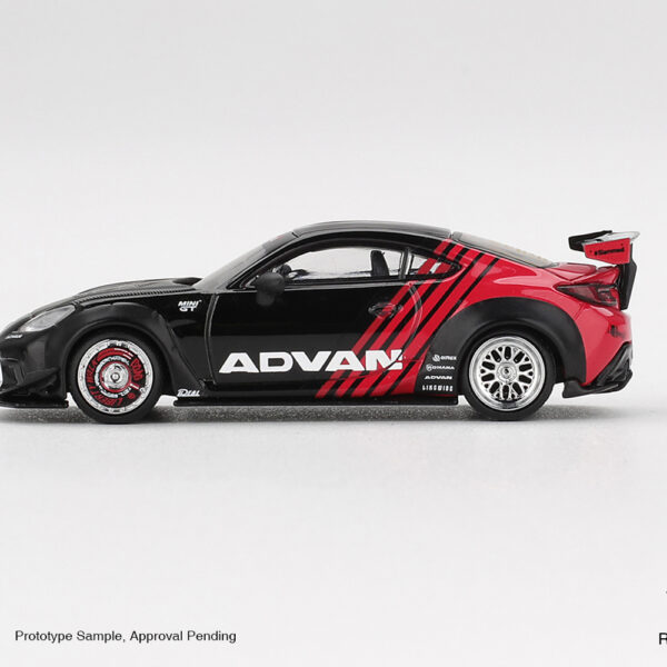 Mini GT 1/64 Toyota GR86 LB Nation Advan MGT01173 - Görsel 3